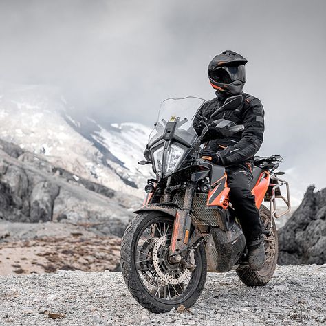 Adventure Motorbike, Ktm 890 Adventure, Ktm 390 Adventure, Adventure Bike Motorcycles, Ktm 390, Bike Couple, Ktm Motorcycles, Ktm Adventure, Digital Dashboard