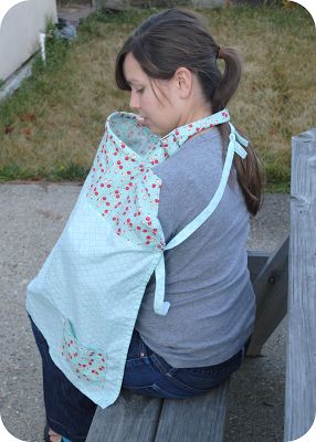 Nursing Cover Pattern, Nursing Apron, Baby Series, Diy Nursing, Breastfeeding Cover, Quilt Block Patterns Free, Baby Sewing Projects, Nursing Cover, Welcome Baby