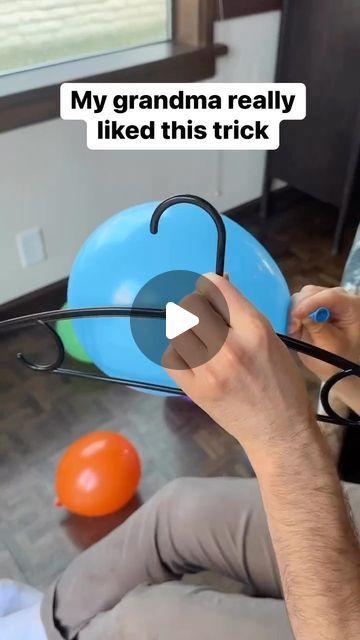 Wes & Alison’s Lifehacks 😱🤯 on Instagram: "This is genius 🤯😱🎈 #balloons #lifehack #lifehacks #lifehacks101 #viralreel #viralreels #partydecor" Ballon Storage Ideas, Organize Balloons, Reuse Balloons, Balloon Ornament Hack, Gastric Balloon, Balloon Hacks, January 19, Life Hacks, Balloons