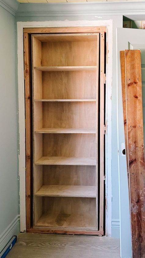 Diy Bookshelf Door, Bookcase Door Diy, Hidden Bookshelf Door, Hidden Door Ideas, Hidden Doors In Walls, Hidden Bookcase, Hidden Door Bookcase, Hidden Closet, Bookshelf Door