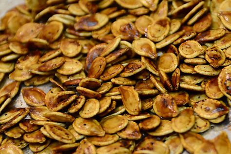 Maple Roasted Pumpkin Seeds, Pumpkin Seeds Roasted, Seasoned Pumpkin Seeds, Flavored Pumpkin Seeds, Savory Pumpkin Seeds, Pumpkin Seed Recipes Roasted, Spicy Roasted Pumpkin Seeds, Pumpkin Roasted, Pumpkin Seeds Baked