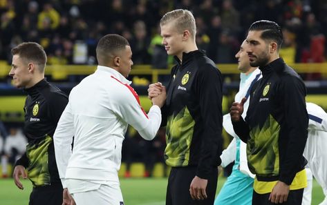 PSG are reportedly eyeing a move for Borussia Dortmund star and rumoured Liverpool target Erling Haaland to replace Kylian Mbappe. According to Foot Mercato, the... The post Report: Club eye Liverpool target with 23 goals in 20 games to replace £166m superstar appeared first on HITC. Haaland And Mbappe, Real Madrid Gareth Bale, Andriy Shevchenko, Football Messi, مانشستر سيتي, Messi And Ronaldo, Ballon D'or, Eden Hazard, Zinedine Zidane