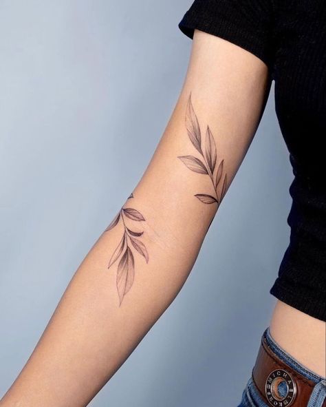 240+ Vine Tattoos For Guys and Females (2023) - TattoosBoyGirl Arm Wrap Tattoo, Around Arm Tattoo, Wrap Around Tattoo, Wrap Tattoo, Stylish Tattoo, Tato Lengan, Elbow Tattoos, Upper Arm Tattoos, Vine Tattoos