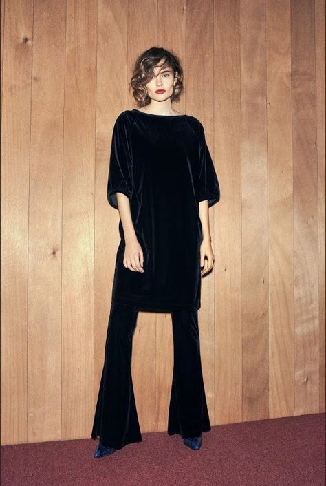 Ganni Campbell Velour dress & trousers from Ganni 2016 Pre Spring collection. Ganni Dress, Black Velvet Pants, Velour Dress, Black Velvet Dress, Velvet Top, Spring Fashion Trends, Street Style Chic, Velvet Dress, New Collection