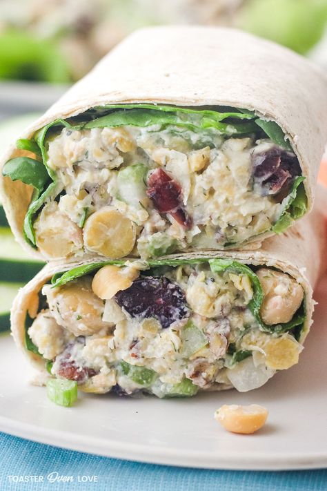 Salad wrap sliced in half and stacked on a plate. Chickpea Salad Wrap, Chickpea Wrap, Cashew Dressing, Vegetarian Eating, Vegan Gourmet, Vegetarian Sandwich Recipes, Salad Wrap, Gourmet Breakfast, Easy Vegetarian Lunch