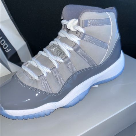 Bran New Size 4.5 Gray Jordans, Fire Shoes, Nike Shoes Women Fashion, Jordan 11s, Pink Jordans, Pretty Sneakers, Shoes Cool, Yeezy Foams, Fly Shoes