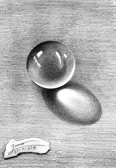 Glass Ball Painting, Glass Ball Drawing, Glass Drawing Pencil, Glass Texture Drawing, Ball Shading, Graphite Drawings Ideas, Sphere Shading, Still Life Pencil Shading, Ball Sketch