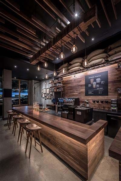 Learn how Starbucks designed its space with SketchUp. Bar Counter Design, Starbucks Design, Coffee Shop Interior Design, Basement Bar Designs, Bar Interior Design, Cafe Shop Design, Coffee Shops Interior, Home Bar Designs, 카페 인테리어 디자인