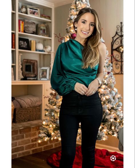 Overly obsessed with the color green, can you tell? 🙃 this bodysuit is absolutely phenomenal and comes in tons of colors! Also- only $24! Shop your screenshot of this pic with the LIKEtoKNOW.it shopping app! #amazon #ootd #amazonstyle #amazonfashion #founditonamazon #christmas #holiday #holidayseason #bodysuit #styleblogger #bloggerstyle #affordablestyle #LTKunder50 #LTKFall #LTKstyletip @liketoknow.it http://liketk.it/32EjN #liketkit Amazon Bodysuit, The Color Green, Green Bodysuit, Shopping App, Outfit Details, Amazon Fashion, Affordable Fashion, Green Colors, Influencer