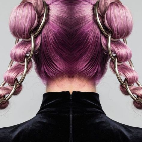 Pink Dyed Hair, Rocker Hair, Hair Chain, Short Hair Tomboy, Punk Hair, Hair Up Styles, Hair Art, Messy Hairstyles, Hair Designs