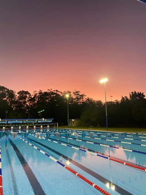 Swimming Class Aesthetic, Kylee Core, Aesthetic Hobbies, Swim Tips, Swim Aesthetic, Swimming Aesthetic, Swimming Motivation, Swimming World, Swimmers Life