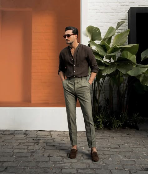 Mexico Wedding Guest Outfit Men, Men Wedding Outfit Guest Casual, Mens Summer Wedding Attire, Mens Wedding Guest Outfit, Wedding Guest Outfit Men, Green Pants Men, Tall Men Fashion, Cocktail Attire Men, Summer Business Casual Outfits