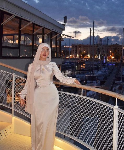 Hijab Birthday Outfit, Alhamdulillah For Another Year, Hijabi Birthday Outfit, Birthday Outfit Hijab, Hijabi Birthday, Graduation Dress Modest, Wednesday Birthday, Hijabi Muslimah, Gold Outfit