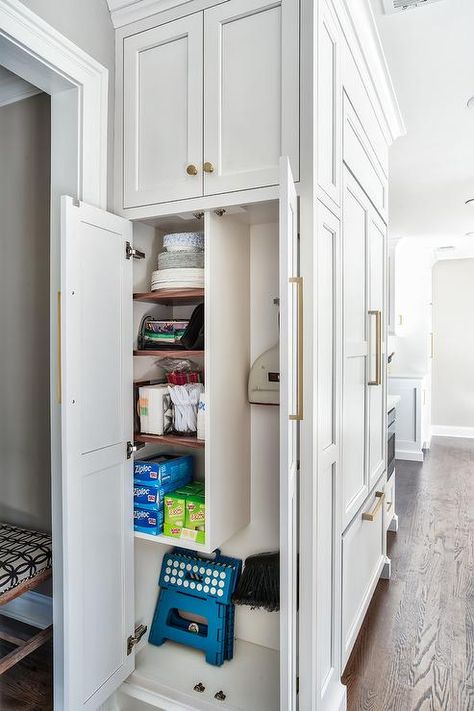 Floor To Ceiling Cabinets, Kitchen New York, Pantry Wall, White Shaker Cabinets, Kitchen Pantry Design, Shaker Cabinets, Cabinetry Design, Kitchen Cleaning Supplies, Brass Pulls