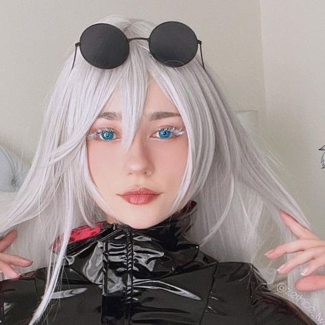 female gojo satoru cosplay by @zerhoe_two on instagram Gojo Satoru Makeup, Fem Gojo Cosplay, Gojo Cosplay Girl, Female Gojo Cosplay, Gojo Makeup, Gojo Female Version, Fem Gojo Satoru, Female Gojo Satoru, Fem Gojo