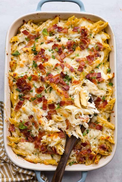 Chicken Recipes Simple, Pasta Bacon, Bacon Ranch Casserole, Bacon Dinner, Chicken Bacon Pasta, Ranch Casserole, Bacon Casserole, Ranch Sauce, Chicken Bacon Ranch Pasta