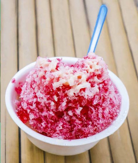 Tigers Blood Syrup Recipe, Shave Ice Recipe, Hawaiian Shaved Ice Recipe, Snowcone Recipes, Diy Shaved Ice Syrup, Shaved Ice Flavors, Diy Shaved Ice, Shave Ice Syrup Recipe, Shaved Ice Cream