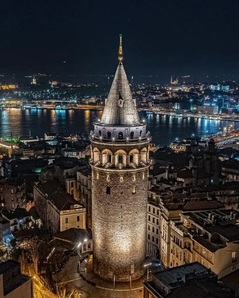 Galata Tower Istanbul, Byzantine Emperor, Iceland Nature, Istanbul Turkey Photography, Turkey Tour, Istanbul Travel, Marmaris, Watch Tower, Istanbul Turkey