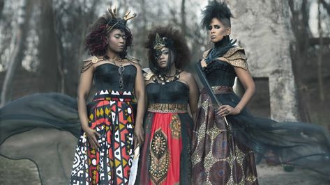 Young Black Women Are Leaving Christianity & Embracing African Witchcraft in Digital Covens African Witchcraft, Afro Goth, Black Witch, Afro Punk, Kitenge, Witch Aesthetic, Young Black, Witchy Woman, Photo Essay