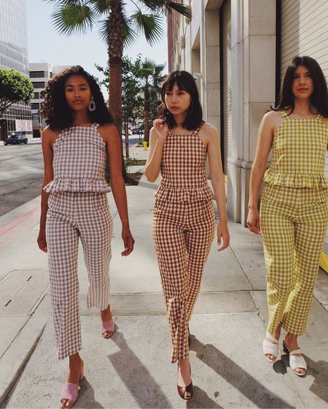 Selva Negra on Instagram: “Last day to pre-order your gingham set! Available online at 👉 www.selvanegra.us” Gingham Pants Outfit, Gingham Set, Gingham Pants, Gingham Fabric, Mauve Color, Colored Pants, Sewing Inspiration, Sewing Ideas, Pants Outfit