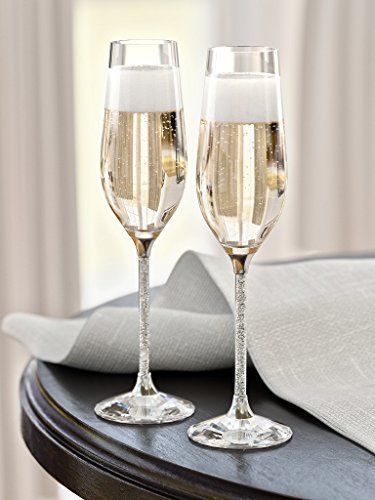 Dinner Set Design, Country Chic Wedding Decorations, Crystal Champagne Glasses, Whimsical Wedding Decorations, Wedding Champagne Glasses, Crystal Champagne Flutes, Champagne Flute Set, Toasting Flutes, Glass Of Champagne