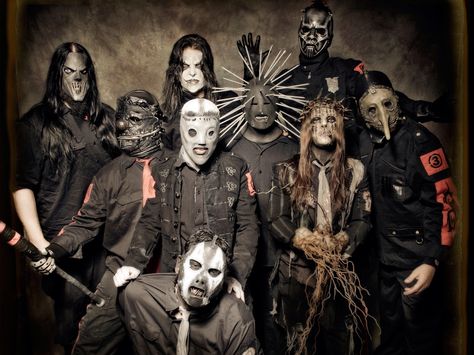 Group pic of slipknot Slipknot Quotes, Arte Heavy Metal, Craig Jones, Slipknot Corey Taylor, Chris Fehn, All Hope Is Gone, Slipknot Band, Paul Gray, Band Poster