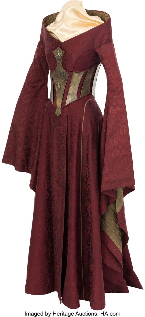 Cersei Lannister (Lena Headey) Maroon Armored Corset Dress from | Lot #89201 | Heritage Auctions Armored Corset, Lannister Dress, Game Of Thrones Dresses, Dress Armor, Dream Costume, Game Of Thrones Outfits, Game Of Thrones Costumes, Armor Dress, Lena Headey