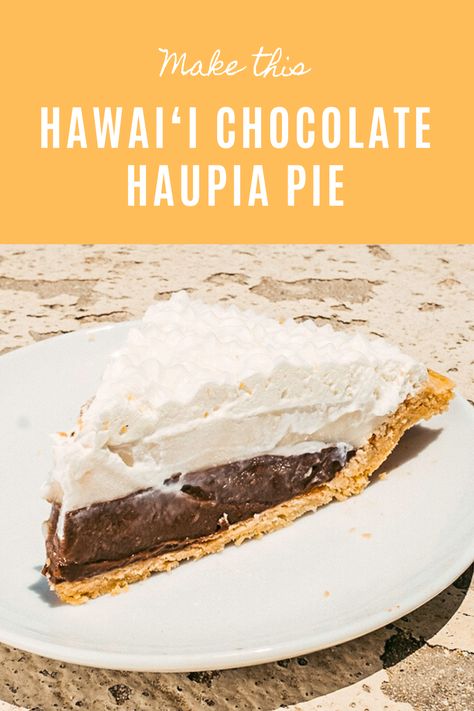 Chocolate haupia (coconut) pie is something of a dessert institution in the Islands.  #hawaii #chocolate #haupia #pie Chocolate Haupia Pie Recipe, Haupia Recipe, Chocolate Haupia Pie, Thanksgiving Recipes Dessert, Chocolate Haupia, Hawaii Desserts, Hawaiian Dessert Recipes, Haupia Pie, Hawaiian Desserts