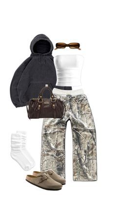 Be the best-dressed guest at any wedding with our fashion tips! 🌟 From spring to winter, we’ve got you covered. #weddingfashion #gueststyle #bestdressed #seasonalstyle #weddingguestoutfits Army Sweatpants Outfit, Streetwear Outfit Fall, Styling Army Cargo Pants, Camo Cargo Pants Outfit Winter, Real Camo Pants Outfit, Tree Camo Outfits, Cute Fall Outfits Sweatpants, Grey Cargo Sweats Outfit, Casual Camo Outfits