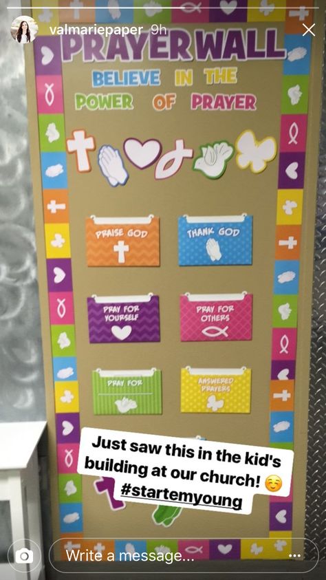 Kids Prayer Board Ideas, Kids Prayer Wall, Prayer Wall For Kids, Prayer Boards For Kids, Classroom Prayer Corner, Prayer Board For Kids, Prayer Board Ideas For Kids, Sunday School Room Ideas, Pray Board