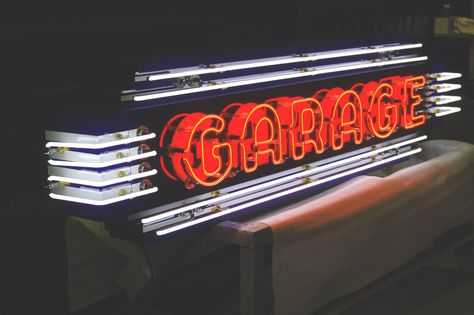 Custom Porcelain Neon 'GARAGE' Sign | Vault Garage Neon Signs, Mechanic Signs, Garage Decorating Ideas, Burger Truck, Garage Decorating, Mechanic Shop Decor, Retro Garage, Neon Open Sign, Mechanic Shop