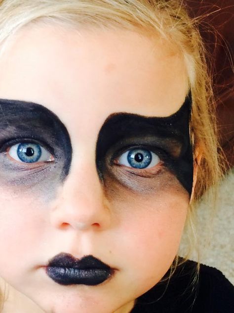 Bat Make Up For Kids, Kids Bat Makeup Halloween, Bat Costume Face Paint, Scary Bat Makeup, Bat Halloween Makeup Kids, Bat Costume Makeup Kids, Woman Bat Costume, Kids Bat Makeup, Bat Face Paint Kids