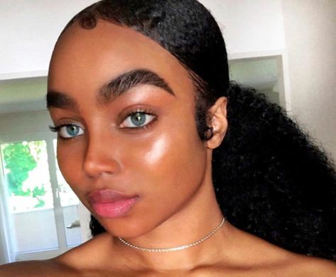 Thick Eyebrows Natural Black Women, Thick Eyebrows Natural, Fic Inspiration, Eyebrows Natural, Puff Ponytail, Hair Puff, Ponytail Bun, Natural Black Women, Thick Eyebrows