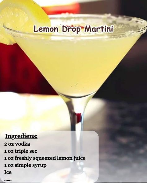 Alcoholic Punch Recipes, Martini Ingredients, Booze Drink, Liquor Recipes, Cocktail Drinks Alcoholic, Lemon Drop Martini, Lemon Twist, Squeezed Lemon, Yummy Alcoholic Drinks