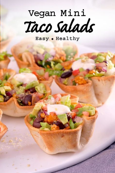 A healthy vegan appetizer or entree that's easy to make! These mini taco salads include tempeh, black beans, lettuce, and so much more. #vegantacosalad #minitacosalads #easyveganrecipe Vegan Mexican Appetizers For Party, Vegan Buffet Food, Vegan Buffet Food Ideas, Vegan Orderves Parties, Cold Vegan Appetizers, Mexican Appies, Vegan Buffet Ideas, Vegan Catering Ideas, Vegan Tapas