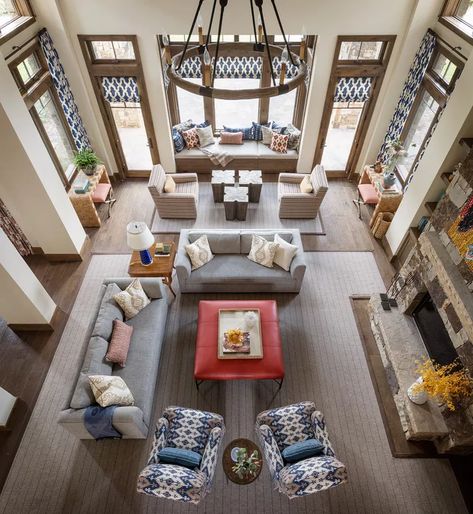 Sitting Room Layout, Great Room Ideas, Great Room Layout, Large Living Room Layout, Family Room Layout, Long Living Room, Large Family Rooms, Furniture Layout, Livingroom Layout