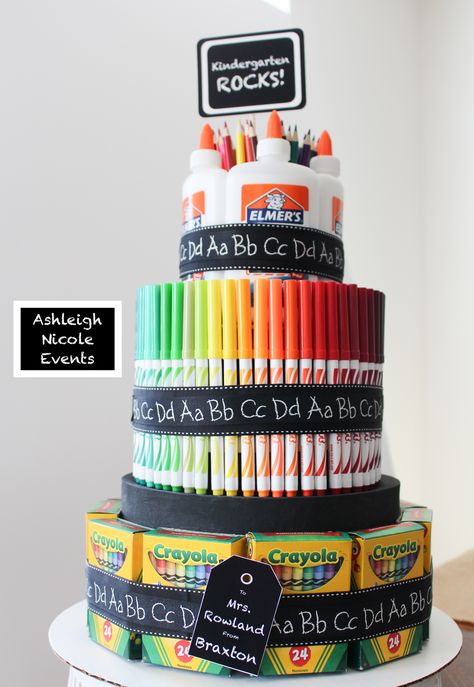 DIY School Supply Cake! School Supply Cake For Teacher, Teacher Supply Cake, School Supply Cake, Craft Gift Basket, School Supplies Cake, Best Teacher Gift, Teacher Party, Teacher Appreciation Gifts Diy, School Cake