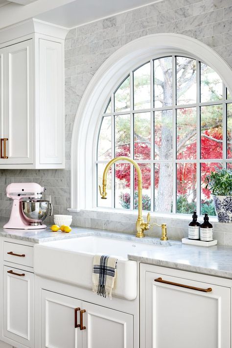 Window Over Kitchen Sink, Window Over Sink, Kitchen Sink Window, French Country Decorating Kitchen, Elegant Kitchen Design, Beautiful Home Designs, Kitchen Paint Colors, Country Kitchen Decor, French Country Kitchen