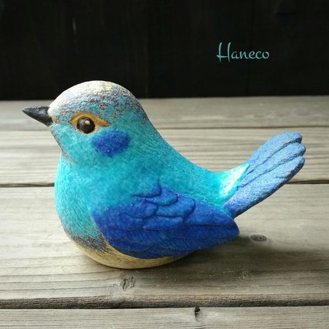 Bird From Clay, Painted Ceramic Birds, Clay Art Birds, Bird Clay Sculpture, Clay Birds How To Make, Air Dry Clay Birds, Bird Sculpture Clay, Ceramics Bird, Bird Clay