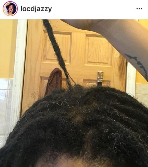 Unhealthy Hair Care Habits With Locs. It's A Thing. | The Digital Loctician Fine Hair Locs Black Women, Uneven Locs, Washing Locs, Instant Locs Natural Hair, Thinning Locs, Unhealthy Hair, Dreadlocks Hair Care, Loc Care, Bonnet Hair Dryer