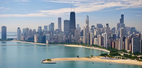 Chicago Itinerary, Chicago Beach, Chicago Things To Do, Chicago Riverwalk, Urban Beach, Visit Chicago, Lake Shore Drive, Millennium Park, Chicago River