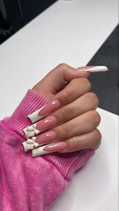 #Frenchtip #nails #coquette #nailinspo #acrylicnails #longnails #fresita #pink Fresita Nail Ideas, Coquette Nails Long, Coquette Valentines Nails, Long Simple Nails, Uñas Coquette, Nails Coquette, Black Acrylic Nails, Long Acrylic Nail Designs, Claw Nails