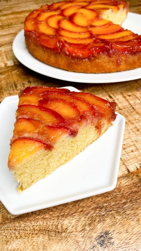 Mango Upside Down Cake, Peach Cake Recipes, Peach Upside Down Cake, Moist Yellow Cakes, Betty Crocker Cake, Peach Desserts, Peach Cake, Cheat Codes, Peach Recipe