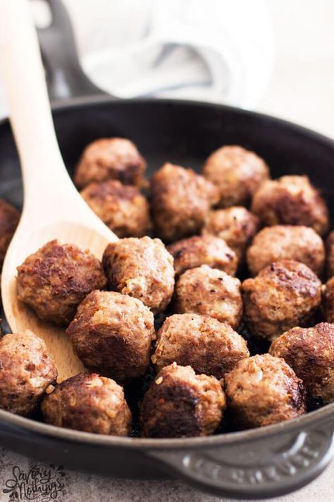 Learn how to make meatballs from scratch! Made with ground beef, breadcrumbs, egg and seasoning, you can cook them right away or freeze for easy meal prep! Stovetop Meatballs, Meatballs From Scratch, Homemade Meatballs Easy, Frozen Meatball Recipes, Homemade Meatballs Recipe, Ground Beef Meatballs, Freezable Meals, How To Make Meatballs, Meatball Recipes Easy