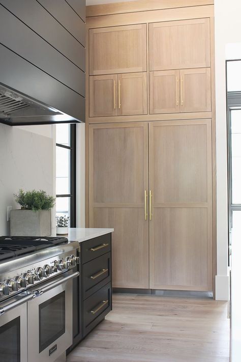 Modern Kitchen with White Oak Cabinet Panels + Black Kitchen Cabinets + Kitchen Design #kitchen #cabinets #design White Oak Cabinet, Cabinet Panels, White Oak Kitchen, Oak Cabinet, Built In Refrigerator, Oak Kitchen Cabinets, Black Kitchen Cabinets, New Kitchen Cabinets, Oak Kitchen