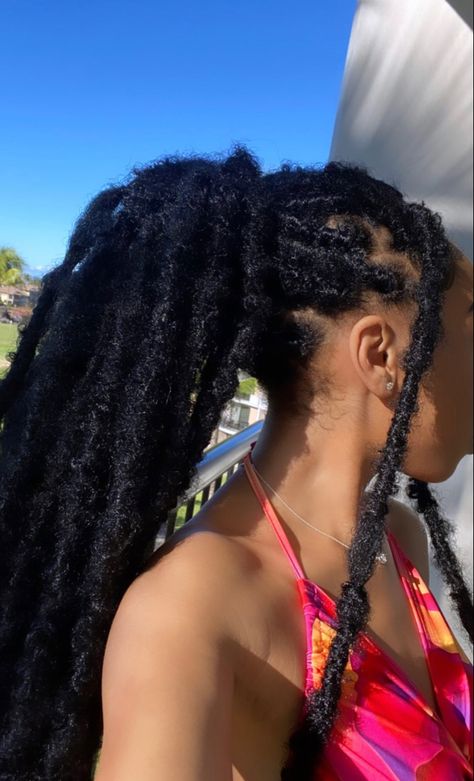 Focs Locs Braids Long, Marley Locs Styles Faux Dreads, Jumbo Faux Locs Long, Fake Dreads Black Women, Fake Locs Hairstyles For Women, Ocean Locs, Thick Faux Locs, Large Faux Locs, Jumbo Locs