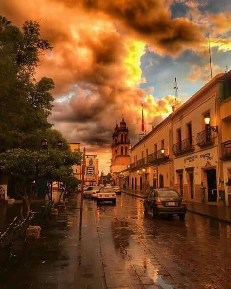 Jerez de García Salinas, Zacatecas Mexico, October 16, 2016 Zacatecas Mexico Aesthetic, Jerez Zacatecas Mexico, Jerez Zacatecas, Mexican Things, Mexican Treats, Hispanic Aesthetic, Durango Mexico, Visit Seattle, Travel 2024