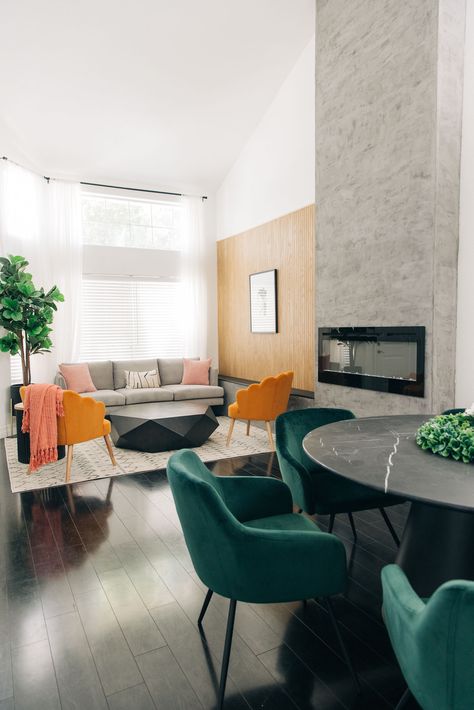 Mid Century Modern Living Room High Ceiling, High Ceiling Living Room Apartment, High Ceiling Living Room Eclectic, High Ceiling Small Living Room, Make High Ceilings Cozy, Decorating Tall Walls High Ceilings, Tall Celinings, Tall Ceiling Living Room, Decorate Cubicle At Work