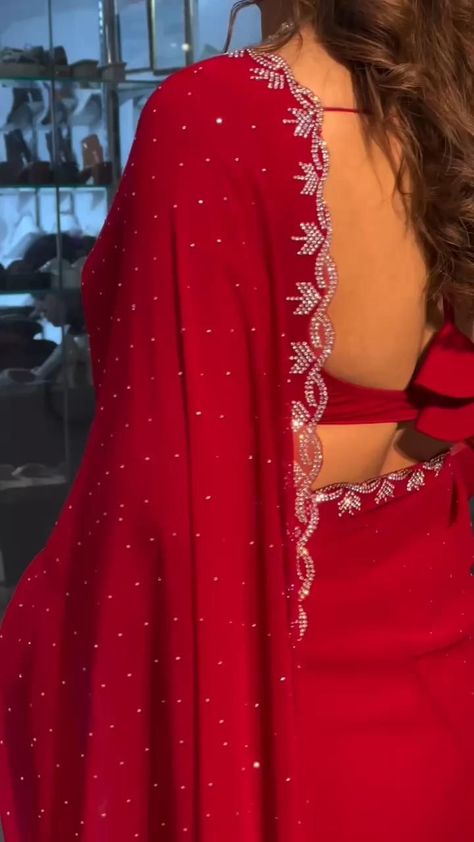 Net Saree Blouse Designs, Indian Dress Up, Simple Saree Designs, Pure Georgette Sarees, Latest Model Blouse Designs, Fashionable Saree Blouse Designs, Fancy Sarees Party Wear, Simple Sarees, Saree Designs Party Wear