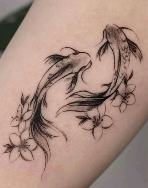 Coy Fish Tattoos, Koi Tattoo Design, Muster Tattoos, Koi Tattoo, Small Pretty Tattoos, Koi Fish Tattoo, Cute Little Tattoos, Fish Pattern, Spine Tattoos